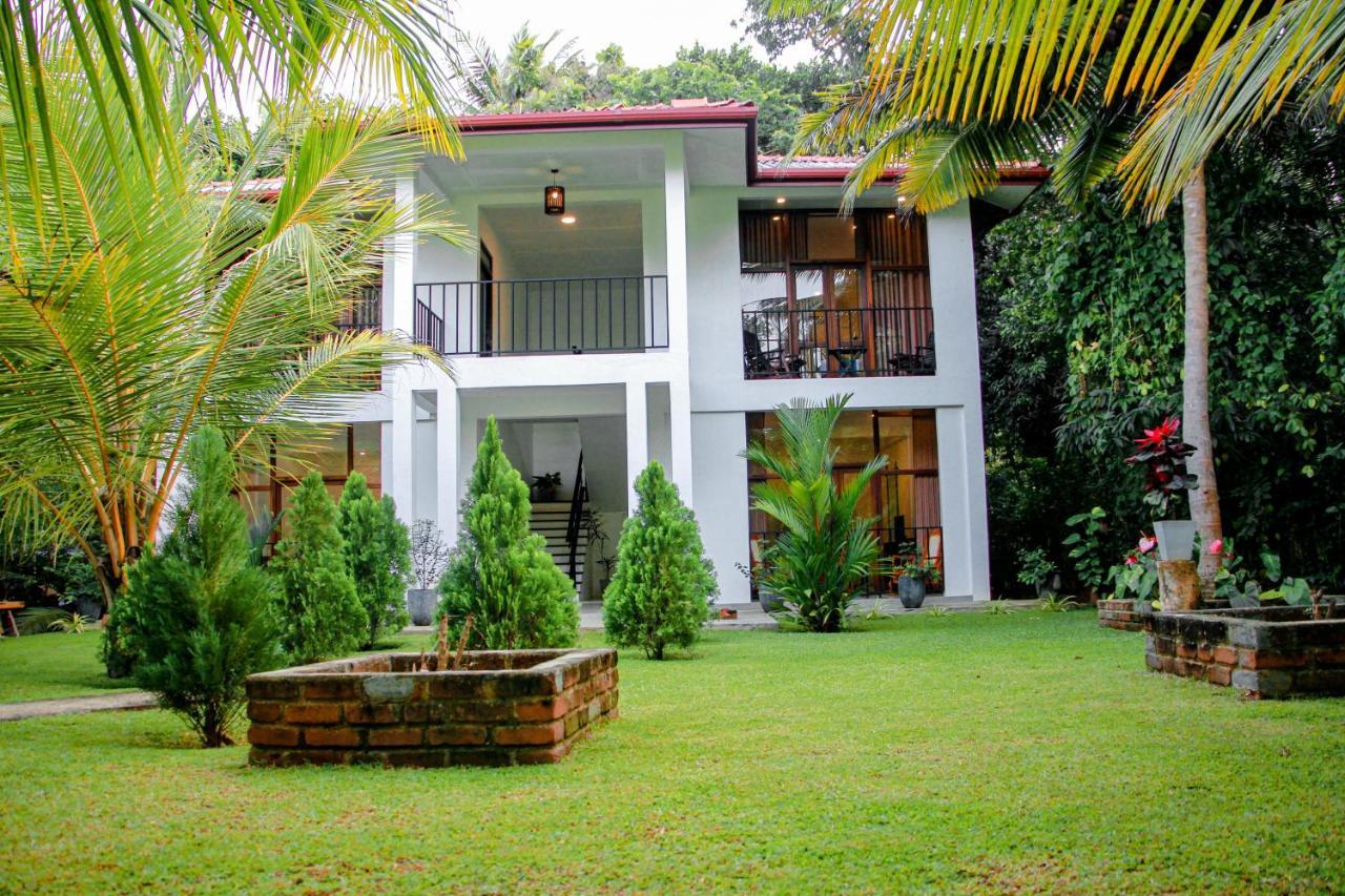 Manike Lodge Habarana Exterior photo